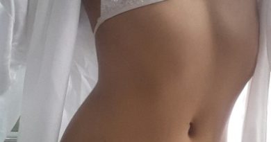 Pendik Escort Pak Yiyişen Estetiksiz Hoş Bedenli Azra